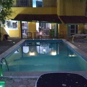 https://yucatan-vista-inn.hotelsmerida.org